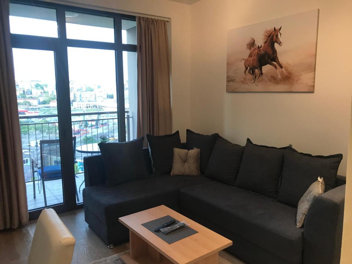 The Gates 705 Apartment Belgrade Luaran gambar